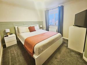 Photo 5- click for photo gallery